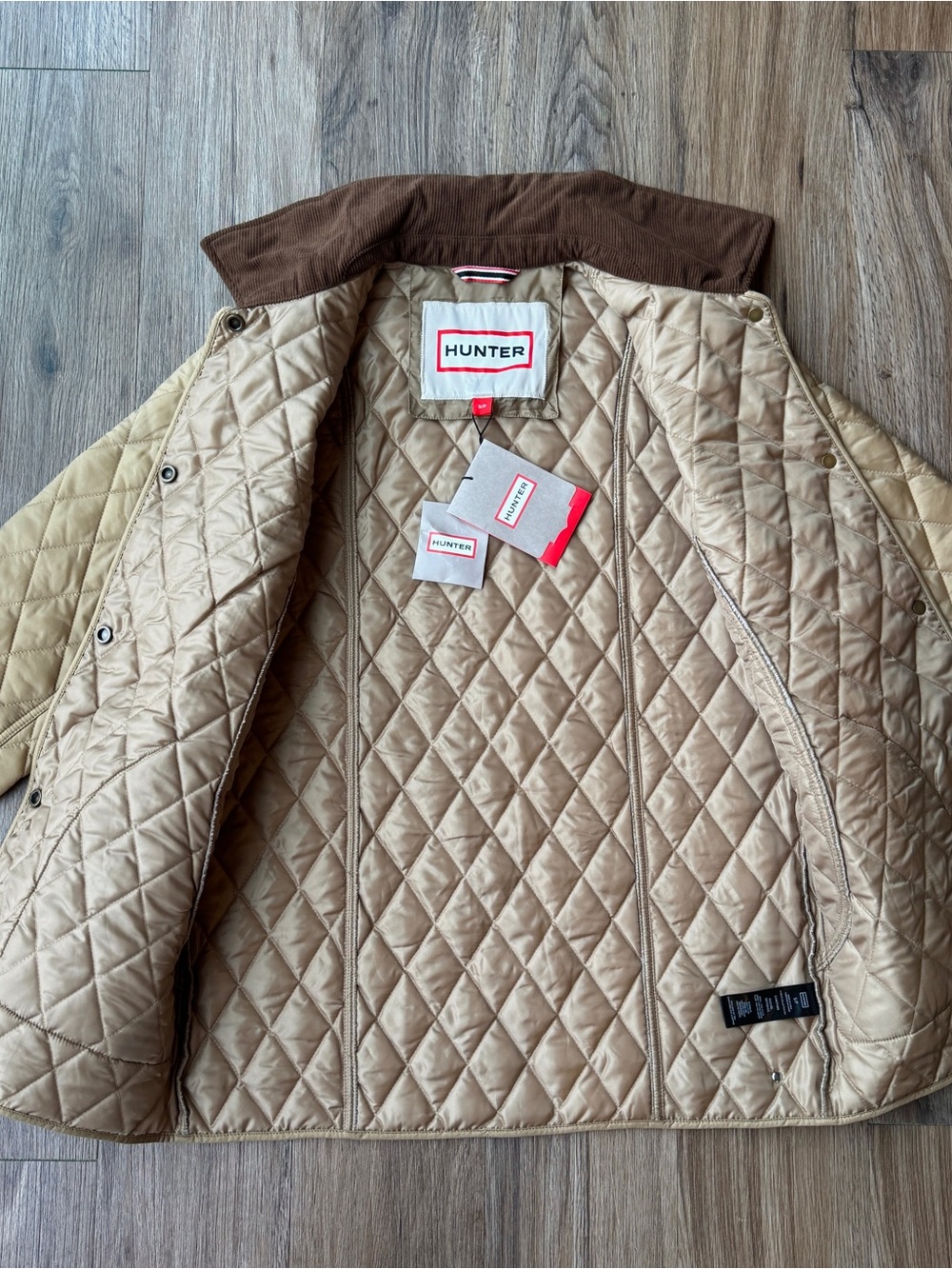 Hunter Quilted Beige Barn Jacket with Brown Corduroy Collar British Coat Brown - Picture 8 of 11